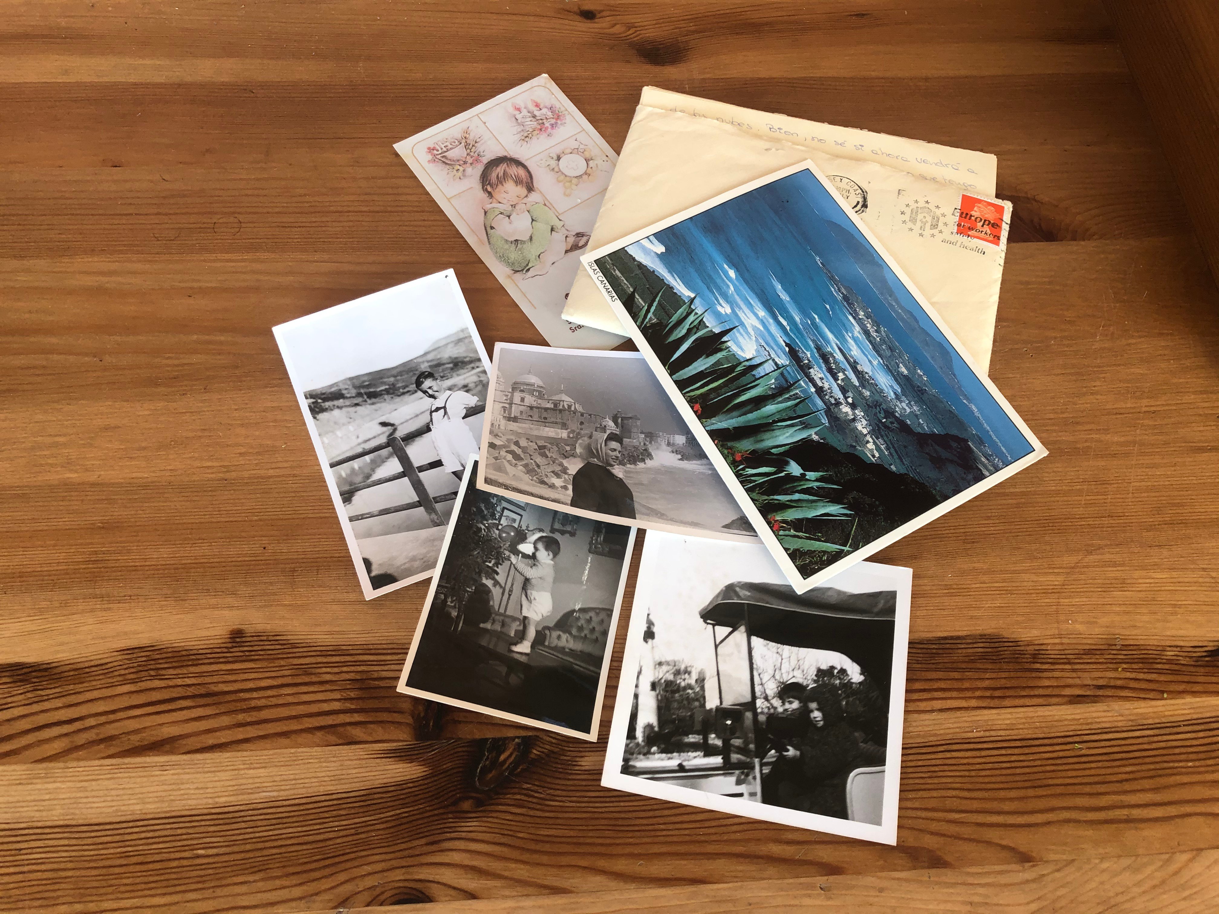 Fotografías, cartas o postales